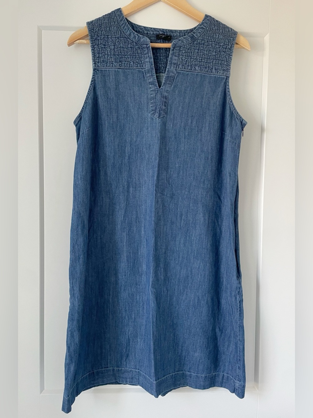 Talbots 100% Cotton Smocked Denim Dress Blue 12P Sleeveless Summer Casual